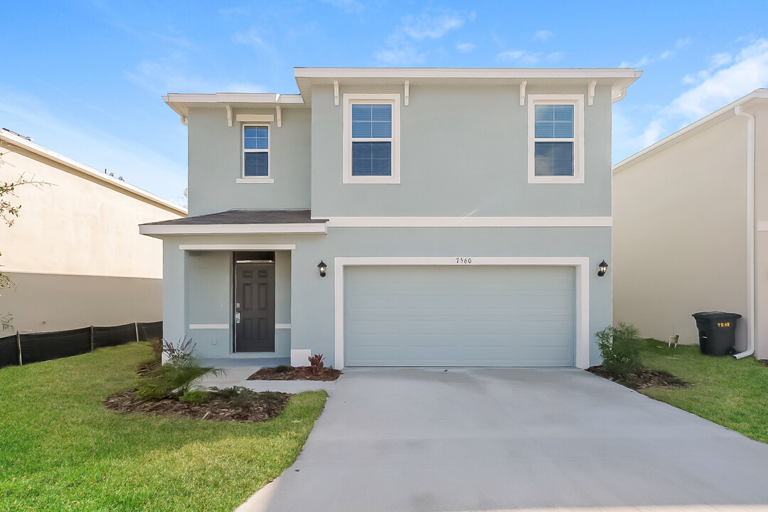 7560 Cypress Walk Dr in New Port Richey, FL - Building Photo