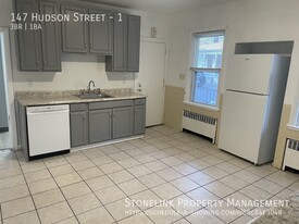 147 Hudson St in Providence, RI - Building Photo - Building Photo