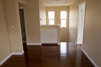 2736 Detroit Dr in Oxnard, CA - Building Photo - Building Photo