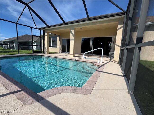 property at 1509 SW 17th Pl
