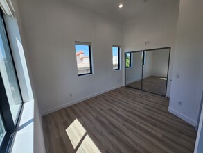6061 Fulton Ave, Unit 1 in Van Nuys, CA - Building Photo - Building Photo