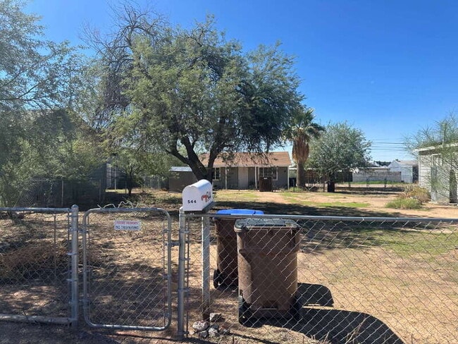property at 544 N 7th Pl