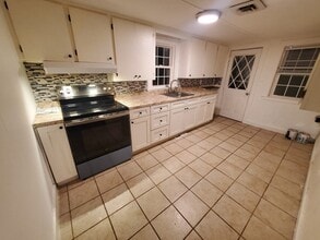 23 Lantern Ln in Halifax, MA - Building Photo - Building Photo