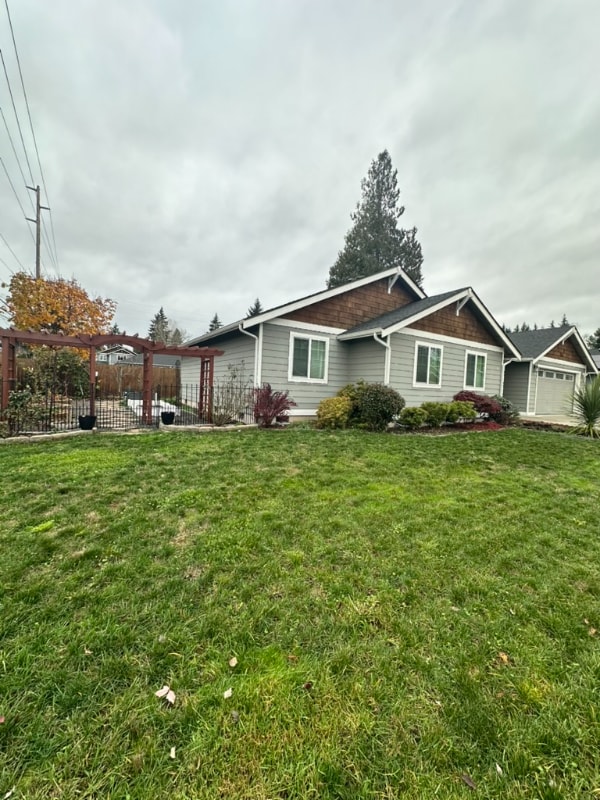 3501 Springbrook Ln in Bremerton, WA - Building Photo - Building Photo