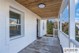 8 1st St in Sayreville, NJ - Building Photo - Building Photo
