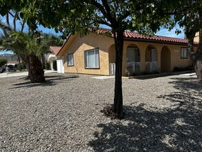 40925 Malibar Ave in Hemet, CA - Building Photo - Building Photo