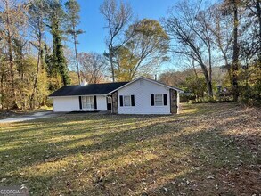 1233 Woodland Ct SE in Conyers, GA - Building Photo - Building Photo