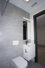 2 Roseclair St, Unit 2 in Boston, MA - Building Photo - Building Photo