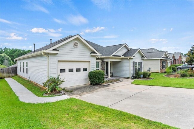 676 Ventana Dr in Evans, GA - Building Photo - Building Photo