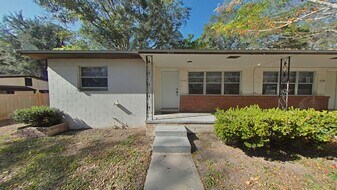 1644 NE 16th Ave in Ocala, FL - Building Photo