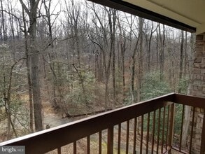 11619 Stoneview Square-Unit -22C in Reston, VA - Building Photo - Building Photo