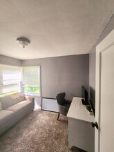 121 Paul Ave in Ferguson, MO - Building Photo - Building Photo