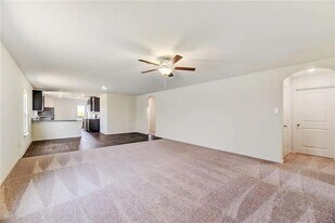 18216 Speculator Ln in Elgin, TX - Building Photo