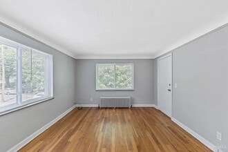 6317 Girard Ave, Unit 3 in Cincinnati, OH - Foto de edificio - Building Photo