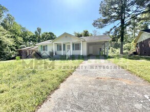 245 Savannah Dr in Columbia, SC - Building Photo - Building Photo