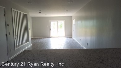 295 Sukoshi Dr-Unit -Unit C in Panama City, FL - Building Photo - Building Photo