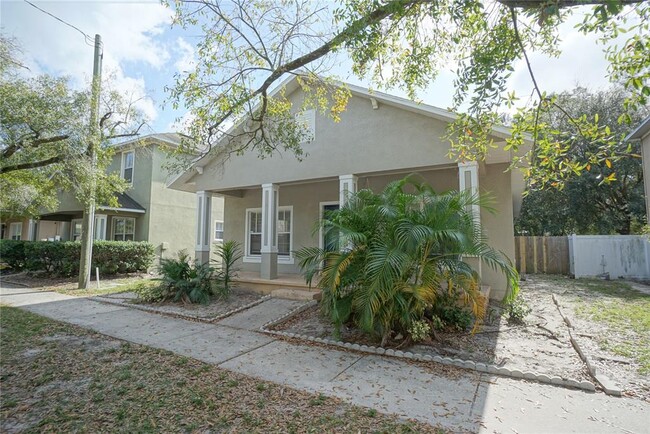 311 E Broad St in Tampa, FL - Foto de edificio - Building Photo