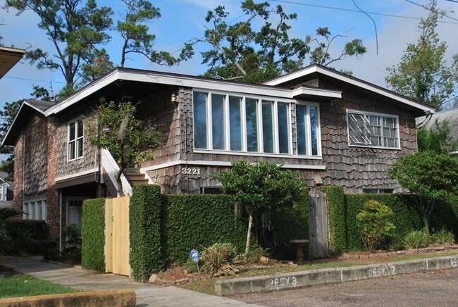 3221 Herschel Street, Unit 2 in Jacksonville, FL - Foto de edificio - Building Photo