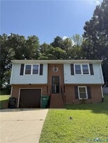 303 Bull Run Dr in Hopewell, VA - Building Photo