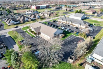 40 Clairedan Dr in Powell, OH - Building Photo - Building Photo