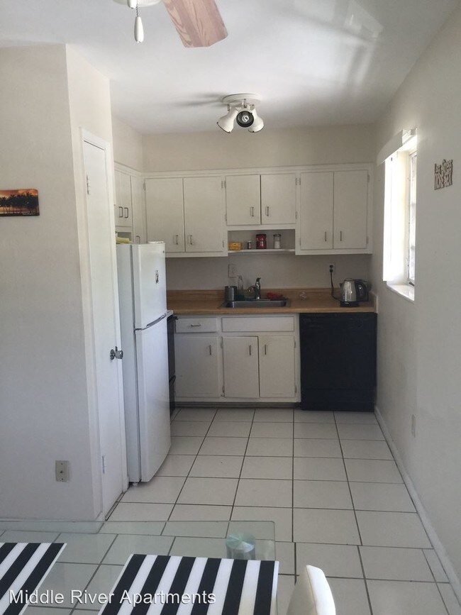 1821 Middle River Dr in Fort Lauderdale, FL - Building Photo - Building Photo