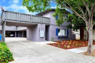 1123 Chula Vista Ave in Burlingame, CA - Building Photo