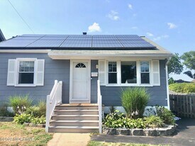 1008 17th Ave in Wall Township, NJ - Building Photo