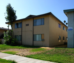 1009 W E St in Ontario, CA - Building Photo - Building Photo