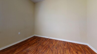 1105 Palasota Dr in Bryan, TX - Building Photo - Building Photo