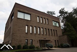 Merrit Commons in Moon Township, PA - Building Photo