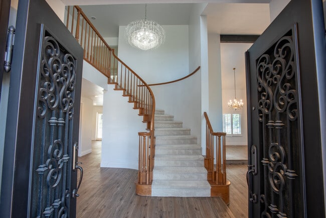 21010 Chirping Sparrow Rd in Diamond Bar, CA - Building Photo - Building Photo