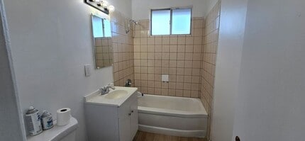 24648 Eshelman Ave in Lomita, CA - Building Photo - Building Photo