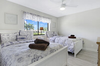 132 Club Dr in Palm Beach Gardens, FL - Foto de edificio - Building Photo