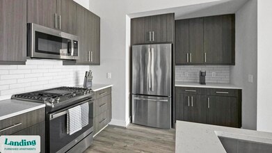 1215 Sawyer St in Houston, TX - Building Photo - Building Photo
