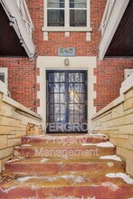 945 Woodruff Place Middle Dr in Indianapolis, IN - Building Photo - Building Photo