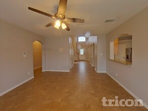 1716 Anchorage Dr, Unit 1005 in Princeton, TX - Foto de edificio - Building Photo
