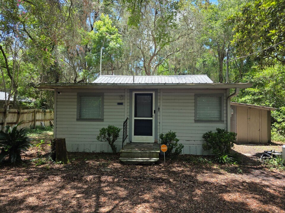 7942 Lake Geneva Ln in Keystone Heights, FL - Building Photo