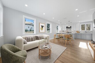 1-3 Rock Terrace in Boston, MA - Building Photo - Building Photo