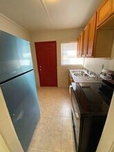529 E Jackson Ave in Mount Dora, FL - Building Photo - Building Photo