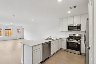 28727 Texas Plns Dr in Hockley, TX - Building Photo - Building Photo