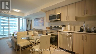 1435 Celebration Dr in Pickering, ON - Building Photo - Building Photo