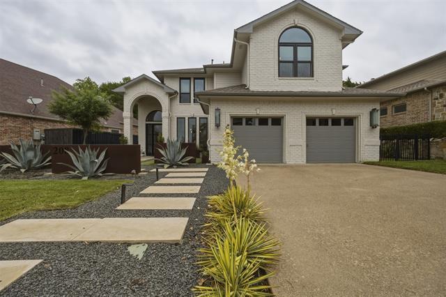 property at 208 Harbor Landing Dr