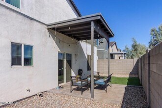 1013 E Odeum Ln in Phoenix, AZ - Building Photo - Building Photo