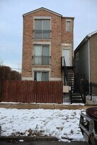 2239 S Ridgeway Ave, Unit 3 in Chicago, IL - Building Photo
