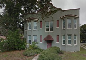 2002 7th Ave W in Bradenton, FL - Building Photo