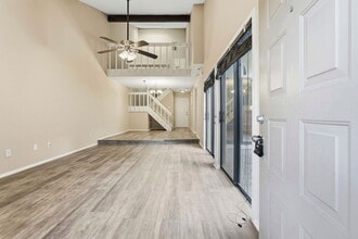 3168 Windchase Blvd in Houston, TX - Building Photo - Building Photo