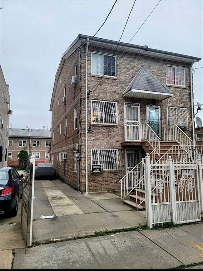 759 Warwick St Rentals in Brooklyn, NY