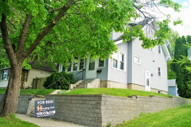 property at 266 Belvidere St E