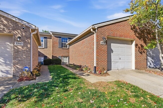 3547 Lochdale Terrace in Lexington, KY - Building Photo - Building Photo