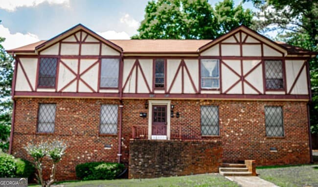 property at 3237 Abbeywood Dr